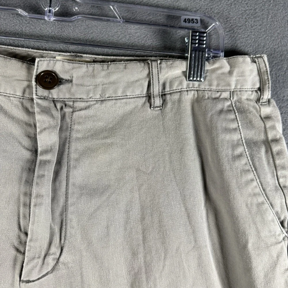 Faherty Men's Stone Gray Flat Front Shorts Size 35 Casual Summer